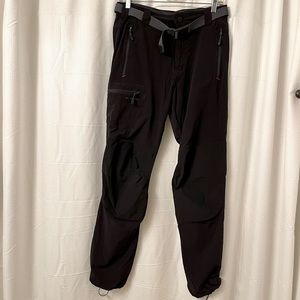 Quechua (Decathlon) Belted Hiking Pants with 4 Zipper Pockets US Size 31